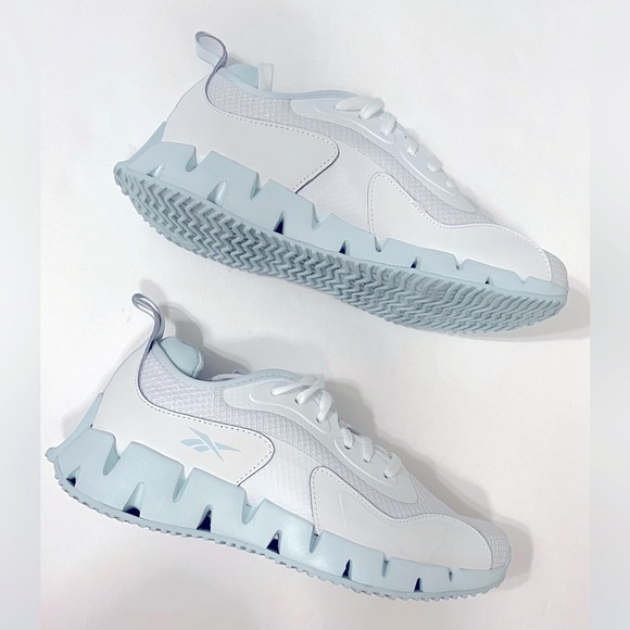 NWT REEBOK Zig Dynamica Women's sneakers 👟 size 8 - Picture 4 of 16